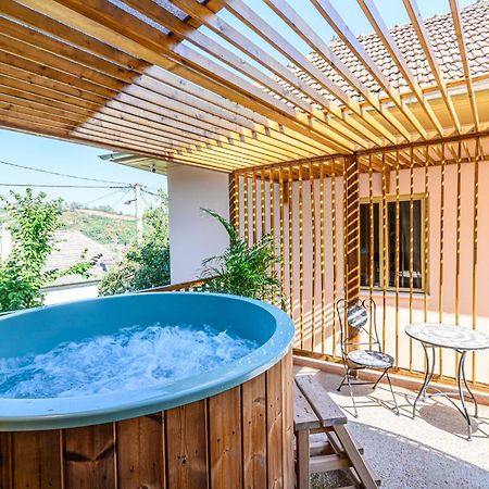 Lagom - Hot Tub Hideout Brasov Bagian luar foto