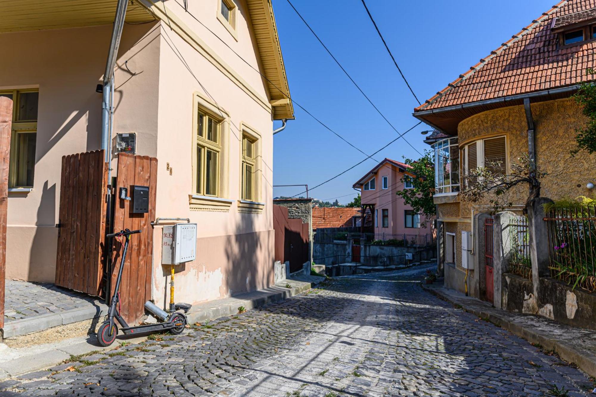 Lagom - Hot Tub Hideout Brasov Bagian luar foto